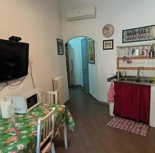 Vercelli Near San Giovanni Appartement *